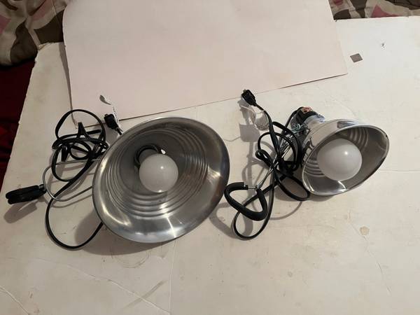 pair aluminum reflector CLMP LIGHTS 1