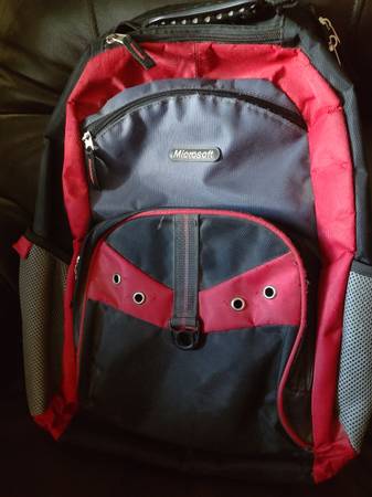 Microsoft laptop backpack 1