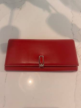 Red coach wallet NEW 1