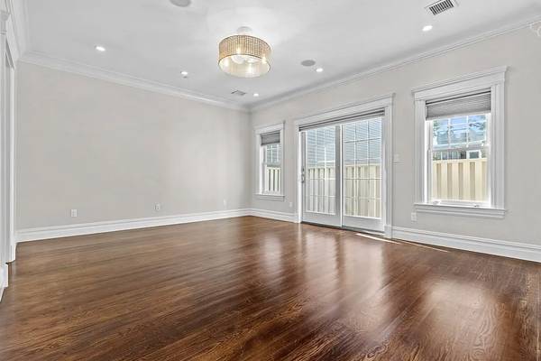 $1,750 / 2br - Renovated 2BR Apartment For Rent (Staten Island)63874740852995121