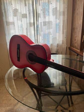 Acoustic guitar 1