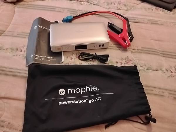 Mophie Powerstation Go AC - 55500w Battery Pack with Jumper Cables Pow - $60 (delray beach)63469939233025120