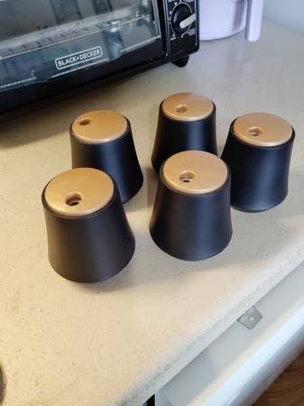 5 Air Wick Essential Oil Diffusers 1