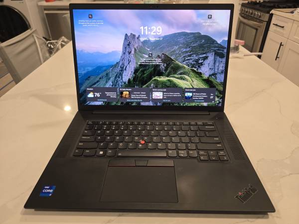 Lenovo Thinkpad P1 gen 6 1