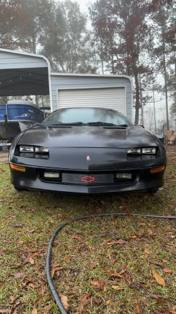 Camaro Chevrolet 1996 - $3.000 (Hammond)63612938090371123