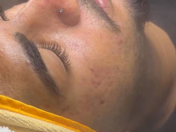 Facials | Full Bodywaxing | Eyebrow Service 1