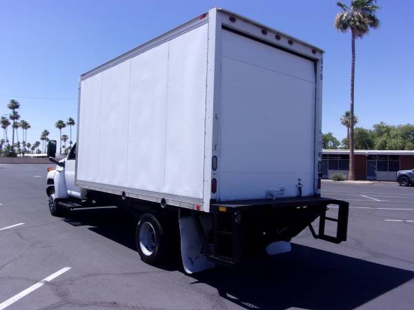2006 Chevrolet KODIAK 5500 16' - Photo 3