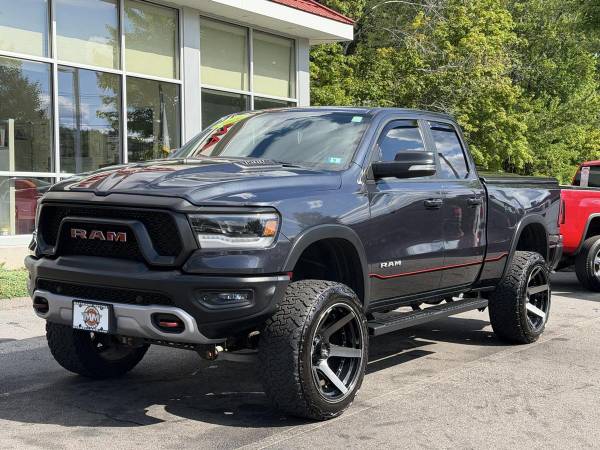 2019 RAM 1500 4X4 LOADED - Photo 2
