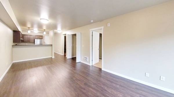 $1.965 / 2 habitaciones - 787 pies² - ¡Hermoso apartamento de 2 habitaciones en ubicación excelente! (Bellingham)63509554479619121