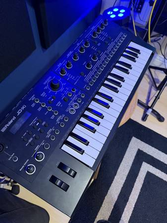 Roland JD-Xi 1