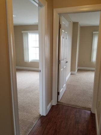 $1,745 / 3br - 1328ft2 - 1/2 DE DESCUENTO EN EL PRIMER MES DE ALQUILER O PRIMER MES GRATIS CON CONTRATO DE 18 MESES (Martinsburg/Spring Mills)63953078353283123