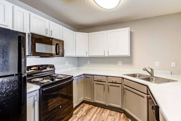 $1,378 / 1br - 797ft2 - Private Balcony, Sky Lounge Room, Air Conditioner (110 E 1st St, Chaska, MN)63990380912130124