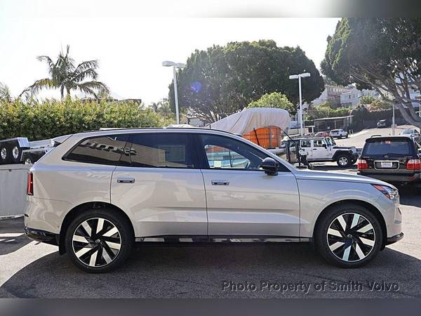 2025 Volvo EX90 Twin Motor Ultra 7-Seater  SAVE 18,000 OFF MSRP - $68950.00 (alamo square / nopa)63469634390785124