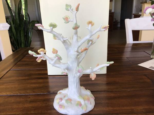 LENOX AUTUMN DELIGHTS TREE 1