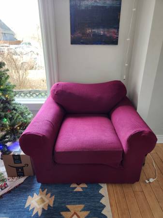 Armchair & Ottoman - Free 1