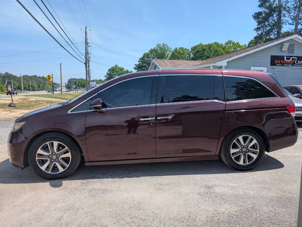 2015 Honda Odyssey Touring - $14,690 (Grayson, GA)63620462228099123