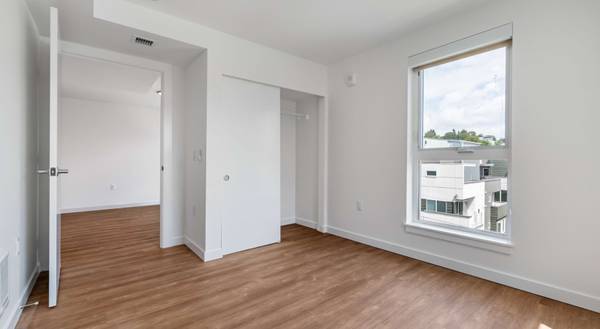 1 Bed, Mini-Split Air Conditioning, Located in Seattle 1