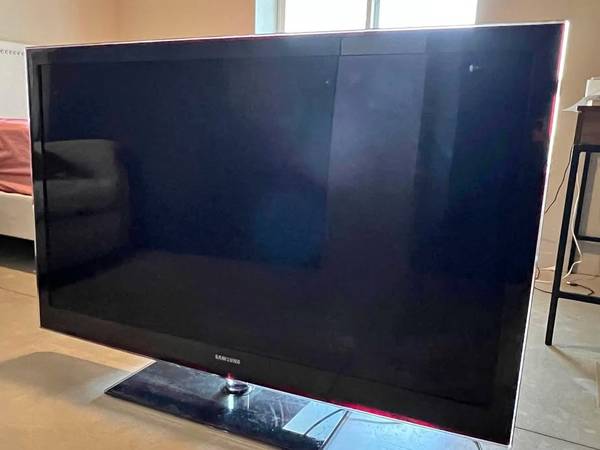 Free 50 inch TV. Samsung 1