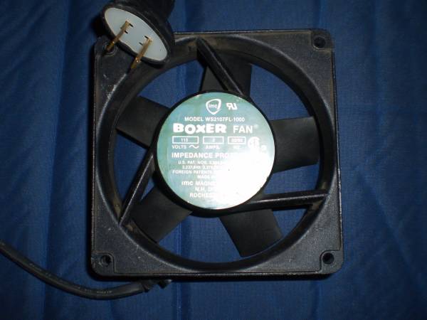 Boxer Fan, Model WS2107FL-1000 1