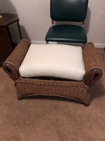 Wicker foot stool and cushion 1