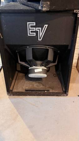 Excellent Cond. ~ Two Electro Voice 400 Watt 80Ω Subwoofers