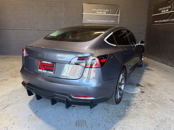 2018 TESLA MODEL 3 AWD*CLEAN TITLE*GOOD CONDITION*EXPERTS FINANCING* - $19,990 (concord / pleasant hill / martinez)63613934594817124