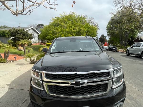2019 Chevrolet Suburban LT - Original Owner, Loaded, Excellent - $29,750 (San Diego/ Baypark)63616088686465124