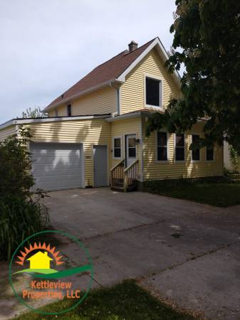 $1,650 / 3br - 1344ft2 - Casa unifamiliar de 3+ habitaciones - Lado sur de Sheboygan (Sheboygan)63813312169859120