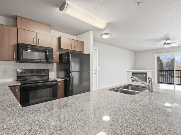 $2,499 / 3br - 1241ft2 - 3Bedrooms, 2Baths, Apply Today! (Wilsonville- The Grove)63831682133379121