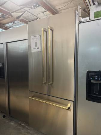 ZLINE Refrigerator – 36” 1