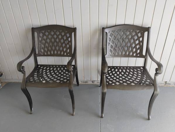 2 outdoor patio cast aluminum garden chairs 1
