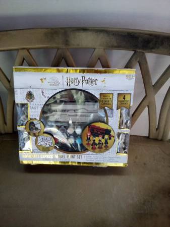 Hogwarts Express Model Paint Set 1