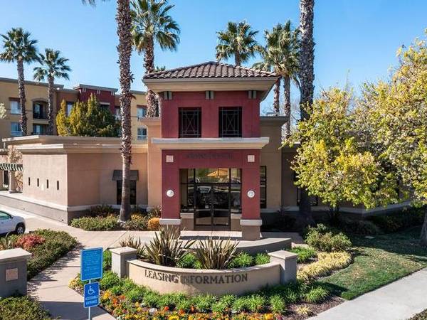 $2,360 / 1br - 599ft2 - Work Hard - Live Smart * Discounted rents ~ Call today for details! (dublin / pleasanton / livermore)63847328398081122