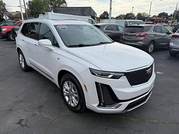 2022 Cadillac XT6 Luxury 4dr SUV - $22995.0063616794301953121