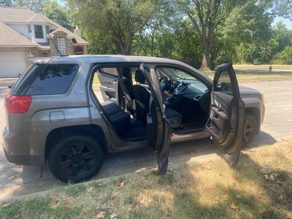‘12 GMC Terrain (needs motor) - $1,500 (Pflugerville)63439388454017123