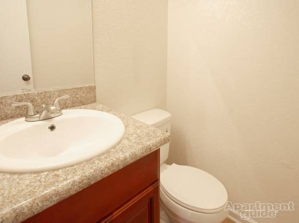 $1,038 / 2br - 2 Bedrooms Available (Terrytown)63792246034947124