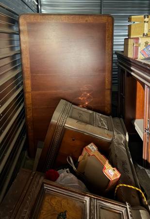 Table, dining/conference 1