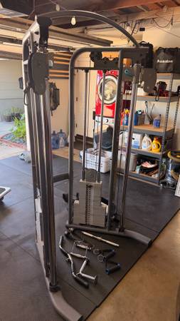 Precor workout cable machine 1