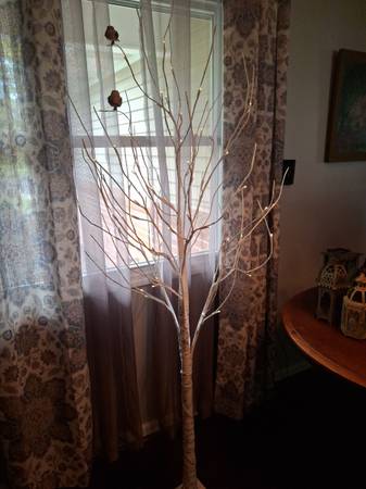 lighted tree 1