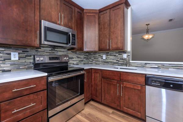 $1,777 / 1br - 546ft2 - 1B/1B, On-site Maintenance, Mirrored Closet Doors (20300 River Ridge Terrace, Ashburn, VA)63779464656387123