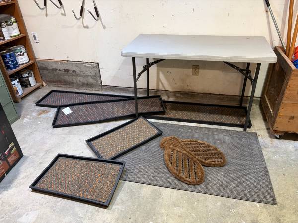 Boot Trays - 5 & Boot Scraper 1