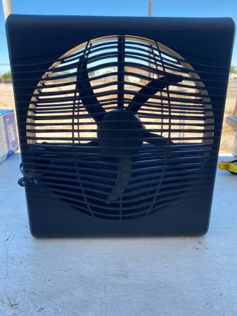 O2 Cool Table Fan 1