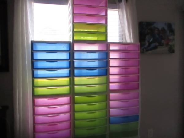 Plastic containers 1