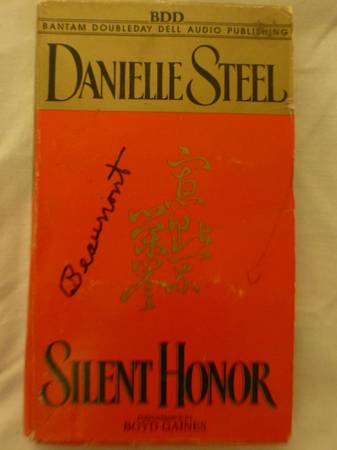 Danielle Steel’s “Silent Honor” Book on 4 Casettes EUC Read by Boyd Ga 1