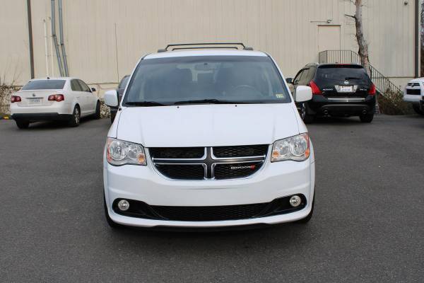 2018 Dodge Grand Caravan SXT ****We Finance! **** - $13,450 (+ Premier Automotive)63616699801473122
