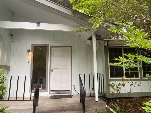 $750 / 1br - 190ft2 - private bedroom in a sharing house (W. Olympia)63808059273729123