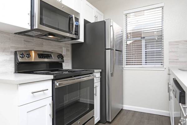 $2,395 / 1br - 559ft2 - Available Now! 1 Bedroom Apartment at Park Wood Apartments (dublin / pleasanton / livermore)63797037163649121
