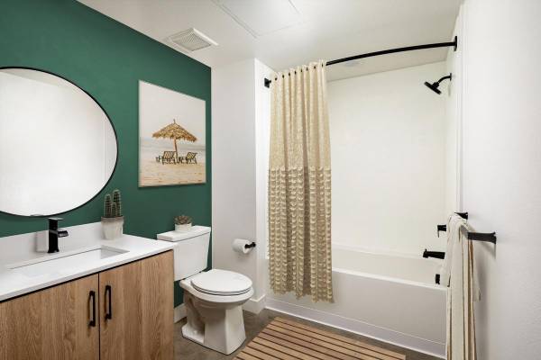 $2,889 / 2br - 1033ft2 - Piscina y spa de estilo resort, salón interior y espacios de trabajo compartidos (Otay Mesa, South San Diego)63621260919041122