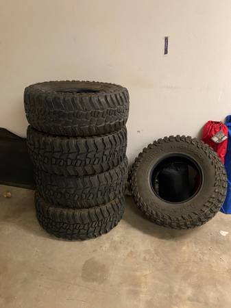 Mickey Thompson 315/70r17 MT 1