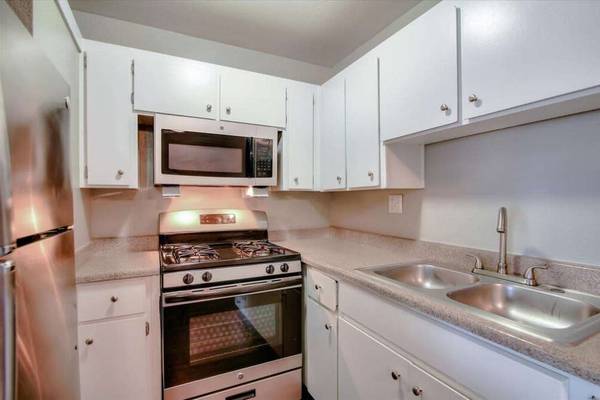 $3,398 / 2br - 883ft2 - Por fin, esto es lo que has estado buscando. (south san francisco)63867927359489121